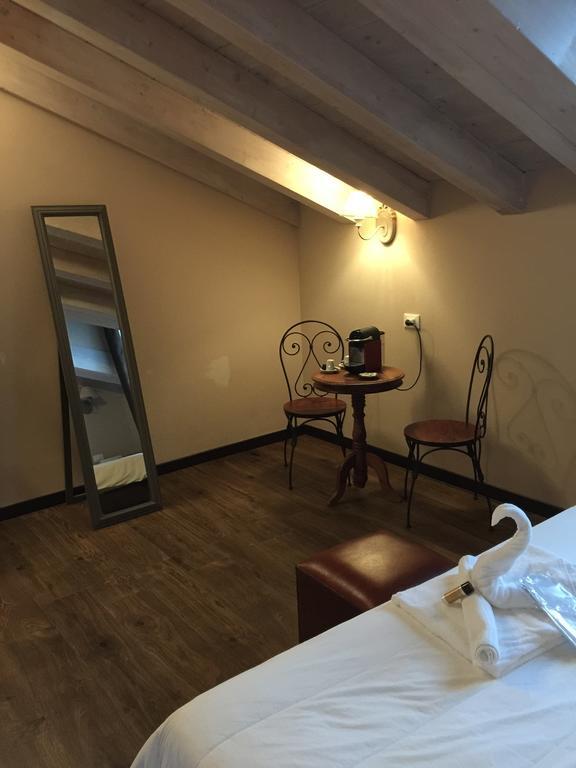 サン・ジュリアーノ・ミラネーゼ Casa Rosa Bed & Breakfast エクステリア 写真