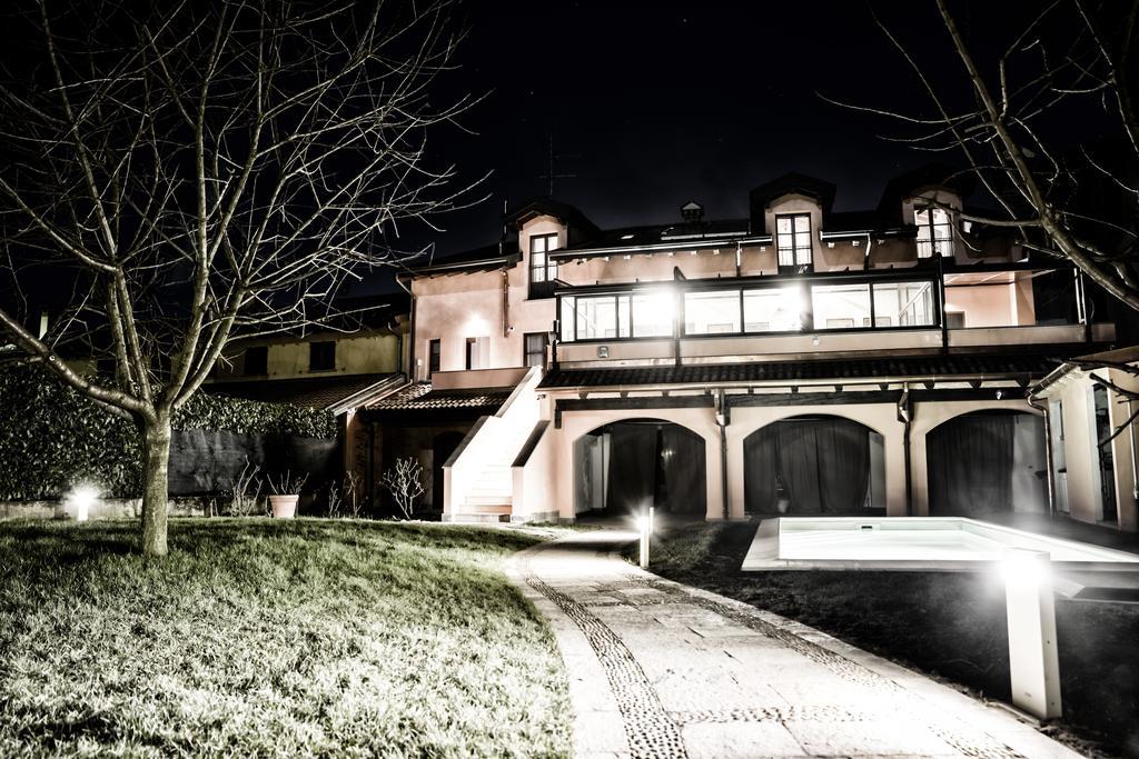 サン・ジュリアーノ・ミラネーゼ Casa Rosa Bed & Breakfast エクステリア 写真
