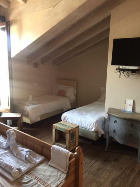 サン・ジュリアーノ・ミラネーゼ Casa Rosa Bed & Breakfast エクステリア 写真